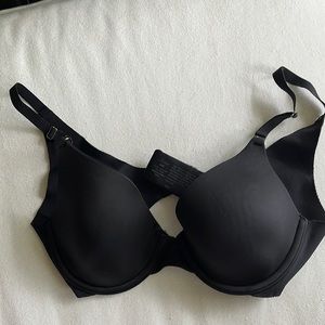 Soma Vanishing Back Demi bra